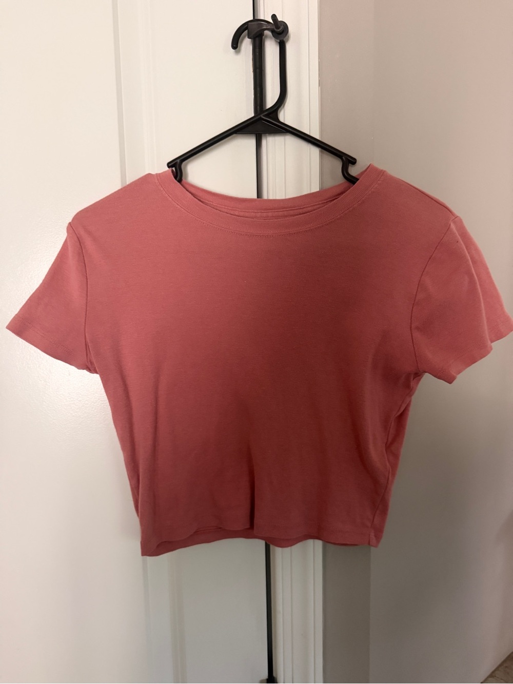 Hollister Cropped Tee Small